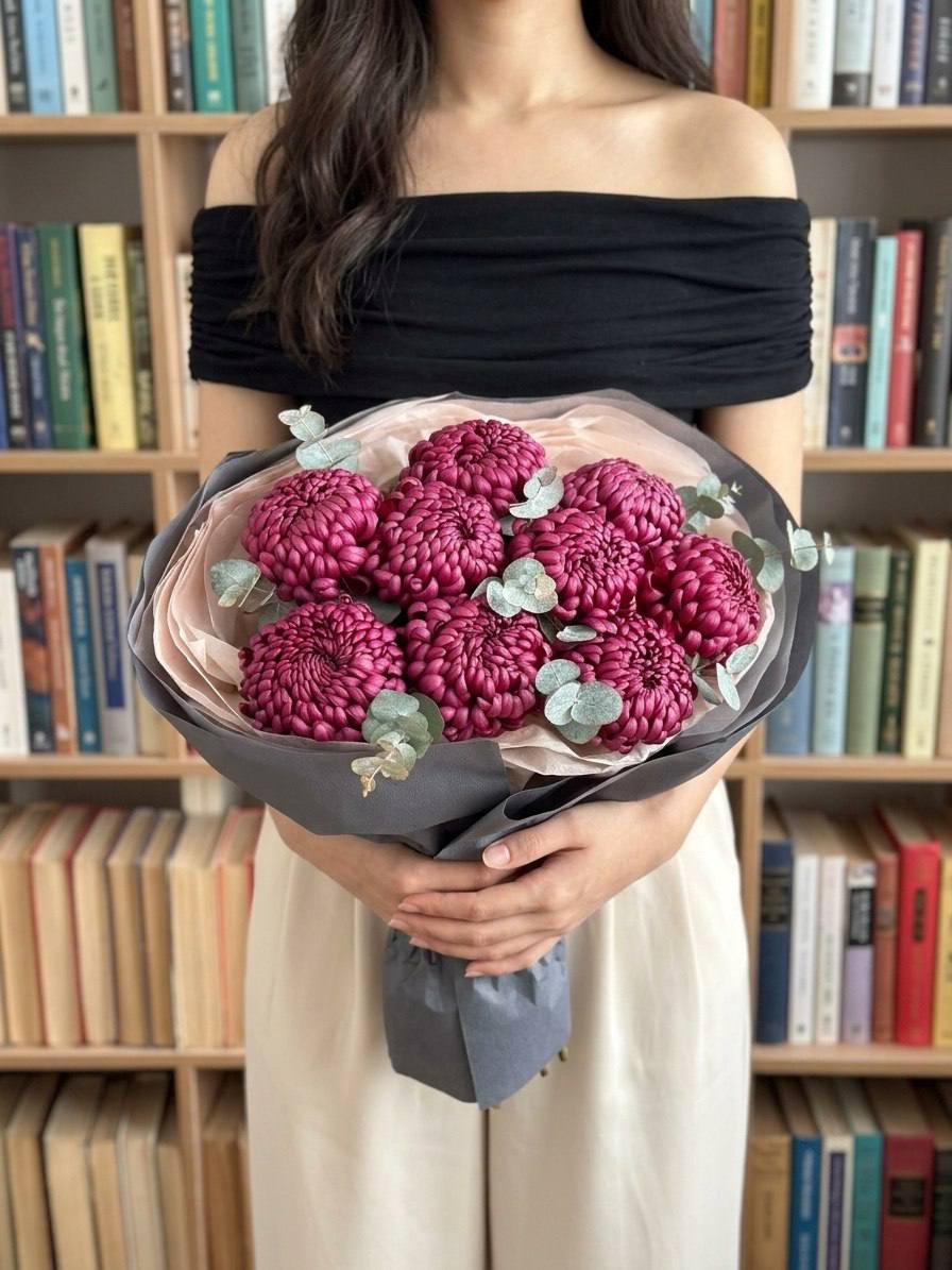 Моно-букет из 9 хризантем-бигуди
